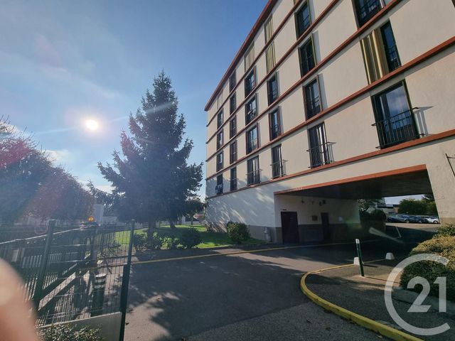 Appartement F3 à louer - 3 pièces - 62,95 m2 - Brie Comte Robert - 77 - ILE-DE-FRANCE
