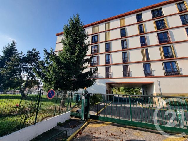 Appartement F3 à louer - 3 pièces - 62,95 m2 - Brie Comte Robert - 77 - ILE-DE-FRANCE