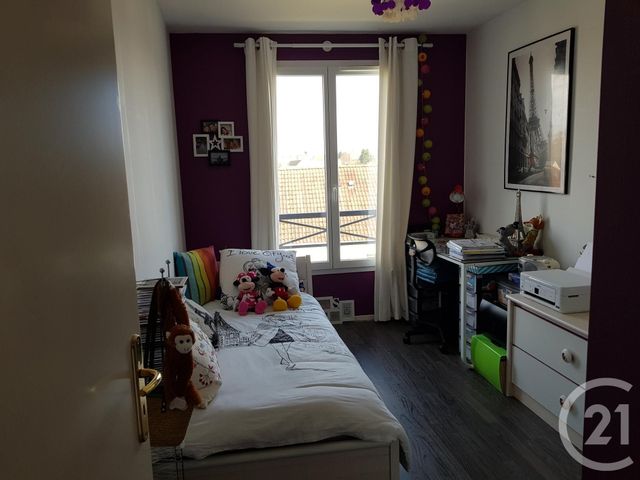 Appartement F3 à louer - 3 pièces - 64,01 m2 - Brie Comte Robert - 77 - ILE-DE-FRANCE