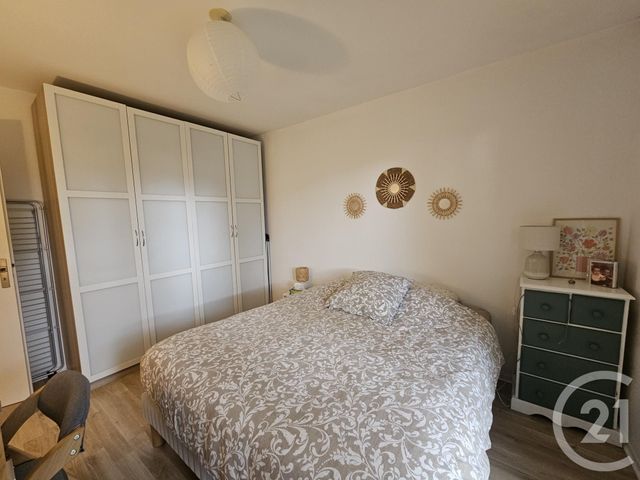 Appartement F2 à louer - 2 pièces - 42,96 m2 - Brie Comte Robert - 77 - ILE-DE-FRANCE