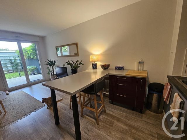 Appartement F2 à louer - 2 pièces - 42,96 m2 - Brie Comte Robert - 77 - ILE-DE-FRANCE