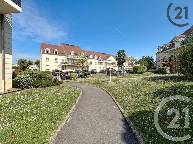 Appartement F3 à louer - 3 pièces - 57,69 m2 - Brie Comte Robert - 77 - ILE-DE-FRANCE