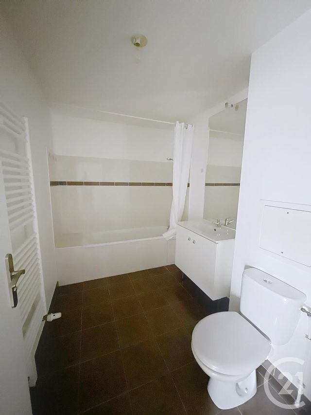 Appartement F2 &agrave; vendre - 2 pi&egrave;ces - 42,95 m2 - Brie Comte Robert - 77 - ILE-DE-FRANCE