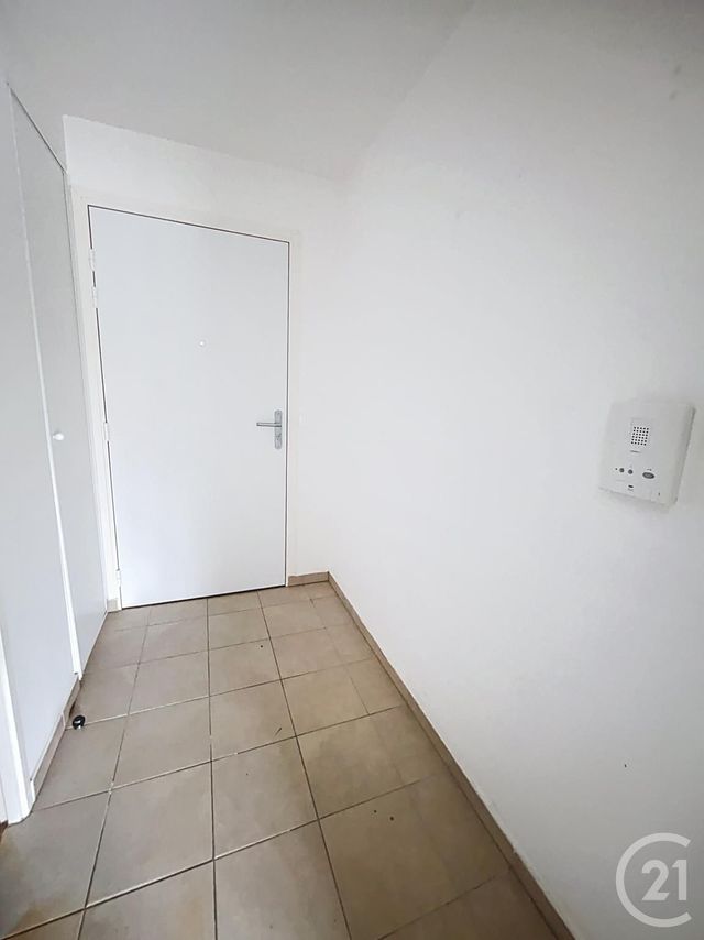 Appartement F2 &agrave; vendre - 2 pi&egrave;ces - 42,95 m2 - Brie Comte Robert - 77 - ILE-DE-FRANCE