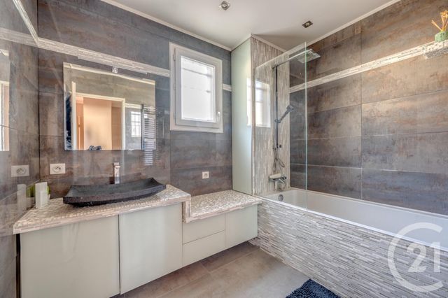 Maison &agrave; vendre - 4 pi&egrave;ces - 77,95 m2 - Brie Comte Robert - 77 - ILE-DE-FRANCE