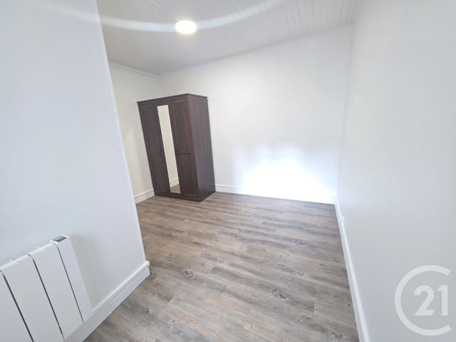 Appartement F2 &agrave; louer - 2 pi&egrave;ces - 39,58 m2 - Brie Comte Robert - 77 - ILE-DE-FRANCE