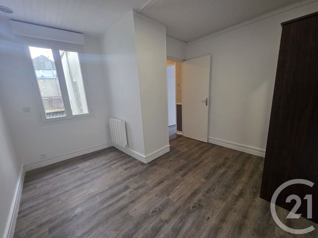 Appartement F2 &agrave; louer - 2 pi&egrave;ces - 39,58 m2 - Brie Comte Robert - 77 - ILE-DE-FRANCE