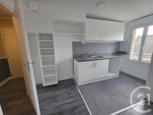 Appartement F2 &agrave; louer - 2 pi&egrave;ces - 39,58 m2 - Brie Comte Robert - 77 - ILE-DE-FRANCE
