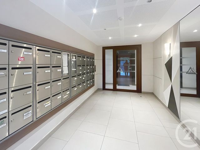 Appartement F2 &agrave; vendre - 2 pi&egrave;ces - 42,95 m2 - Brie Comte Robert - 77 - ILE-DE-FRANCE