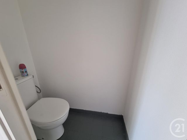 Appartement F2 &agrave; louer - 2 pi&egrave;ces - 40,26 m2 - Brie Comte Robert - 77 - ILE-DE-FRANCE