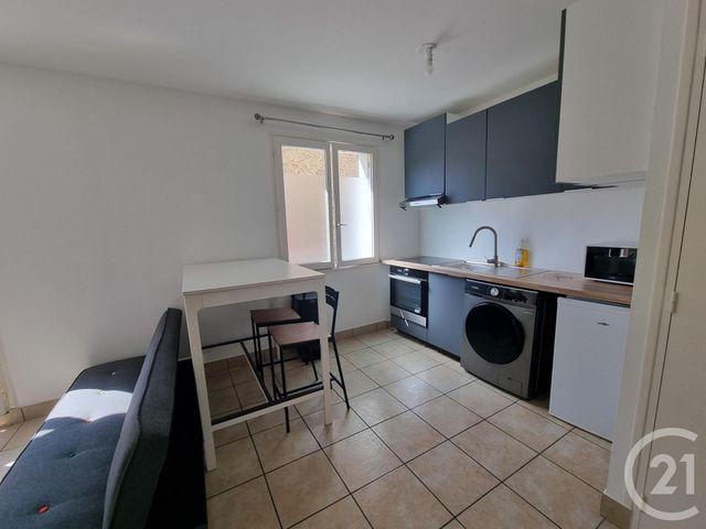 Appartement F2 &agrave; louer - 2 pi&egrave;ces - 40,26 m2 - Brie Comte Robert - 77 - ILE-DE-FRANCE
