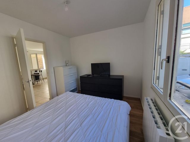 Appartement F2 &agrave; louer - 2 pi&egrave;ces - 40,26 m2 - Brie Comte Robert - 77 - ILE-DE-FRANCE