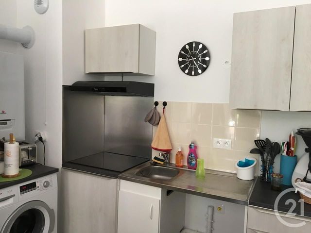 Appartement F2 &agrave; louer - 2 pi&egrave;ces - 43,27 m2 - Brie Comte Robert - 77 - ILE-DE-FRANCE