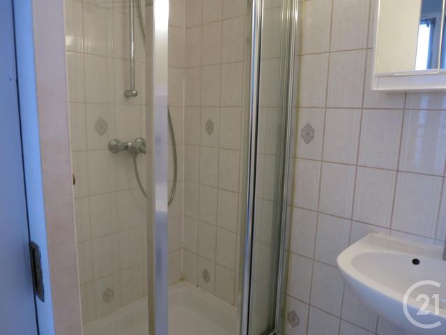 Appartement F1 &agrave; louer - 1 pi&egrave;ce - 32,43 m2 - Guignes - 77 - ILE-DE-FRANCE