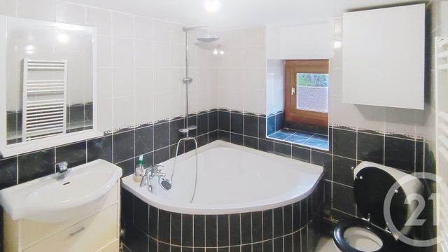 Appartement &agrave; vendre - 3 pi&egrave;ces - 60 m2 - Brie Comte Robert - 77 - ILE-DE-FRANCE