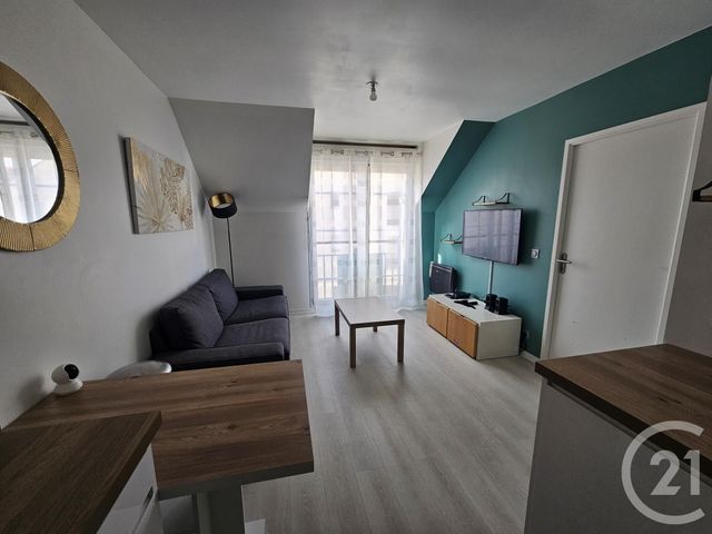 Appartement F1 bis &agrave; louer - 2 pi&egrave;ces - 29,44 m2 - Brie Comte Robert - 77 - ILE-DE-FRANCE