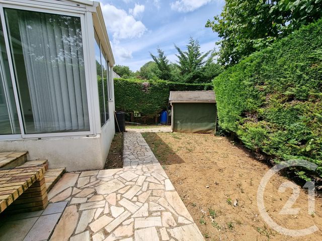 Maison &agrave; louer - 5 pi&egrave;ces - 93,05 m2 - Brie Comte Robert - 77 - ILE-DE-FRANCE