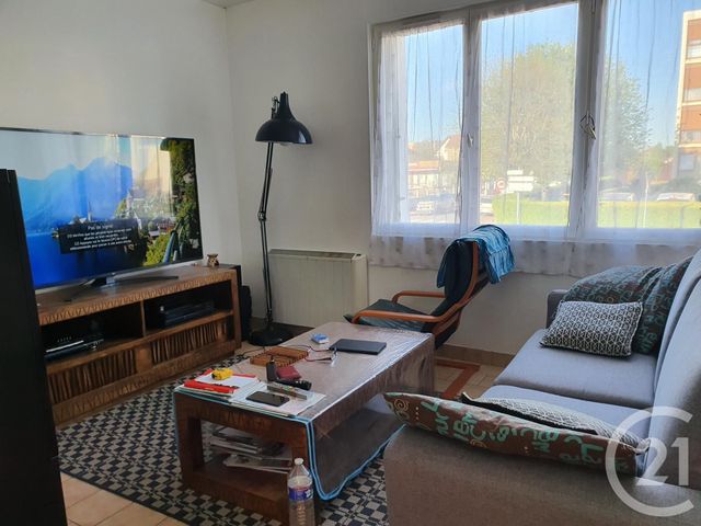 Appartement F2 &agrave; louer - 2 pi&egrave;ces - 41,65 m2 - Brie Comte Robert - 77 - ILE-DE-FRANCE