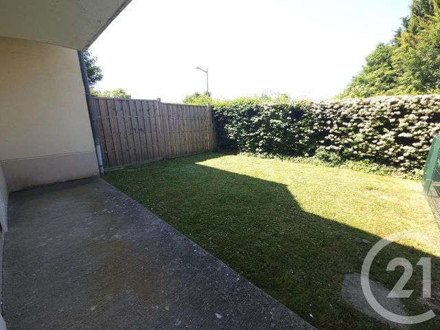 Appartement Studio &agrave; louer - 1 pi&egrave;ce - 24,40 m2 - Brie Comte Robert - 77 - ILE-DE-FRANCE