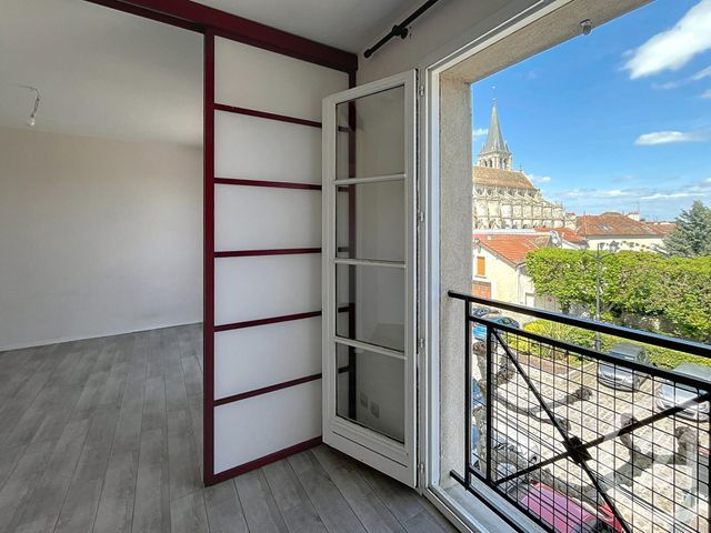 Appartement F1 &agrave; vendre - 1 pi&egrave;ce - 30,80 m2 - Brie Comte Robert - 77 - ILE-DE-FRANCE