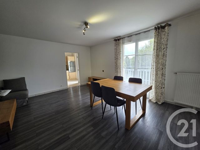 Appartement F2 &agrave; louer - 2 pi&egrave;ces - 50,50 m2 - Brie Comte Robert - 77 - ILE-DE-FRANCE