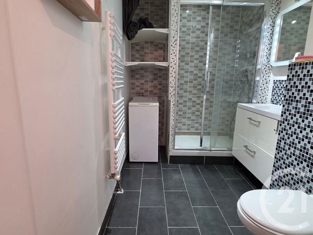 Appartement F2 &agrave; louer - 2 pi&egrave;ces - 50,50 m2 - Brie Comte Robert - 77 - ILE-DE-FRANCE
