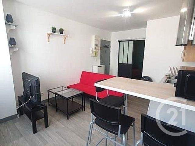 Appartement F1 &agrave; louer - 1 pi&egrave;ce - 23,40 m2 - Brie Comte Robert - 77 - ILE-DE-FRANCE