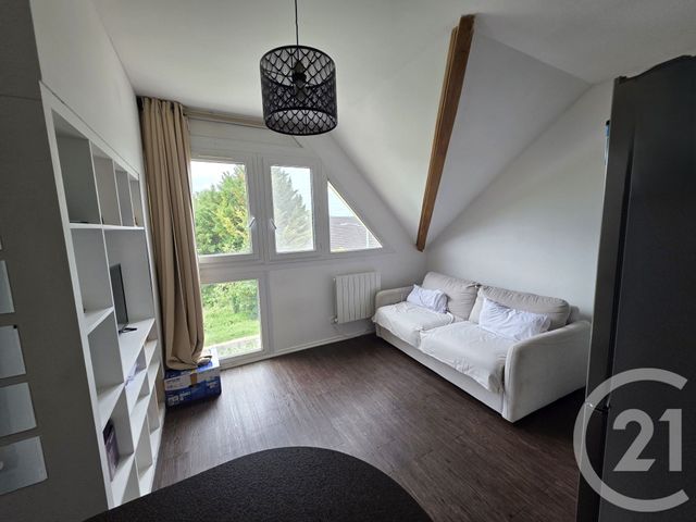 Appartement F1 &agrave; louer - 1 pi&egrave;ce - 20,10 m2 - Brie Comte Robert - 77 - ILE-DE-FRANCE