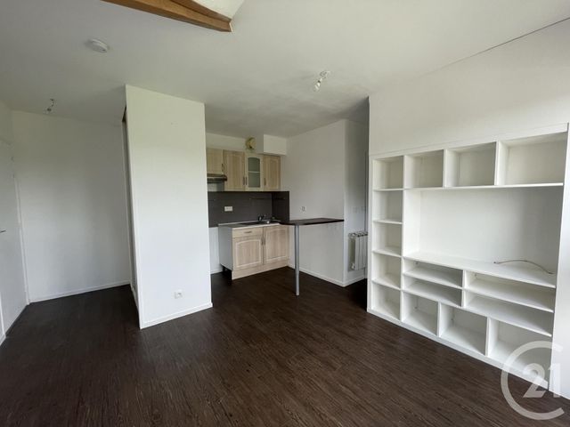 Appartement F1 &agrave; louer - 1 pi&egrave;ce - 20,10 m2 - Brie Comte Robert - 77 - ILE-DE-FRANCE