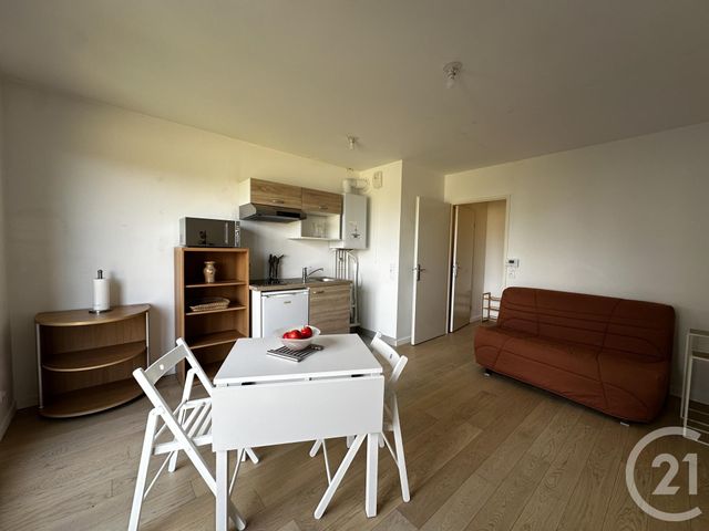 Appartement F1 &agrave; louer - 1 pi&egrave;ce - 24,51 m2 - Ferrieres En Brie - 77 - ILE-DE-FRANCE