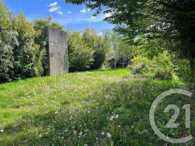 Terrain &agrave; vendre - 374 m2 - Brie Comte Robert - 77 - ILE-DE-FRANCE