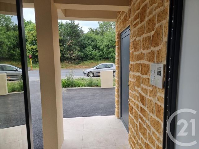 Appartement F3 &agrave; louer - 3 pi&egrave;ces - 65,28 m2 - Fontenay Tresigny - 77 - ILE-DE-FRANCE