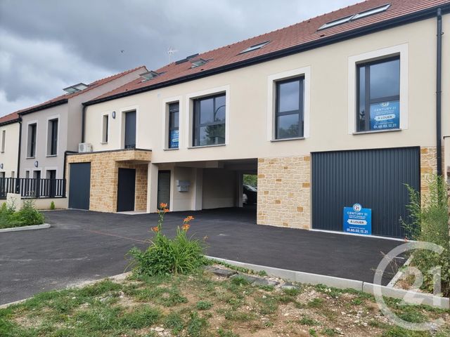 Appartement F3 &agrave; louer - 3 pi&egrave;ces - 65,28 m2 - Fontenay Tresigny - 77 - ILE-DE-FRANCE