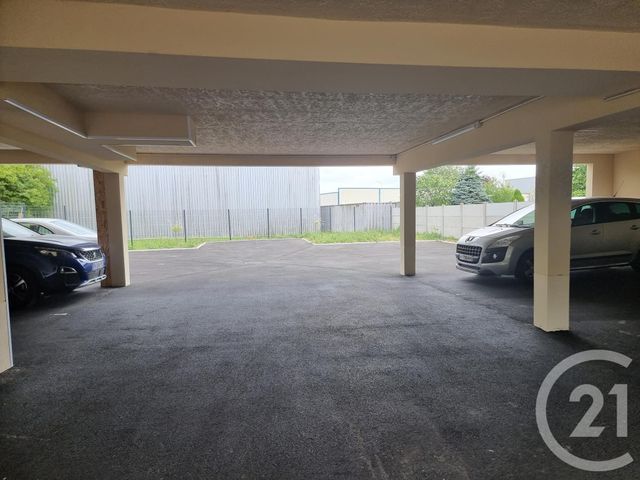 Appartement F3 &agrave; louer - 3 pi&egrave;ces - 65,28 m2 - Fontenay Tresigny - 77 - ILE-DE-FRANCE