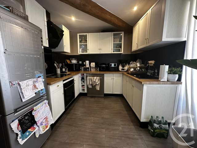 Appartement F3 &agrave; louer - 3 pi&egrave;ces - 75,82 m2 - Solers - 77 - ILE-DE-FRANCE