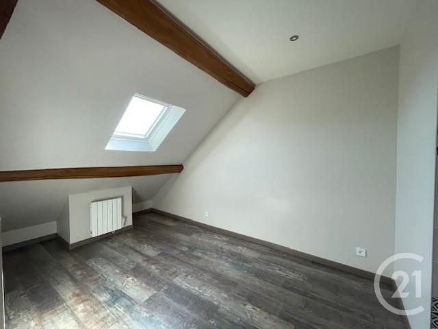 Appartement F3 &agrave; louer - 3 pi&egrave;ces - 75,82 m2 - Solers - 77 - ILE-DE-FRANCE