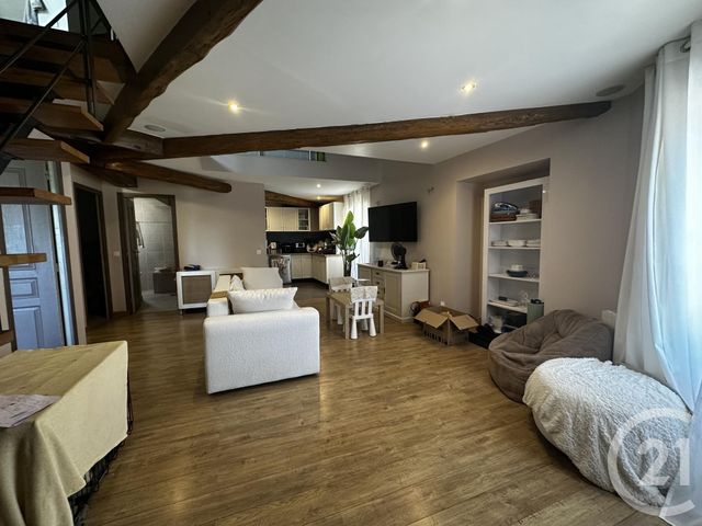 Appartement F3 &agrave; louer - 3 pi&egrave;ces - 75,82 m2 - Solers - 77 - ILE-DE-FRANCE