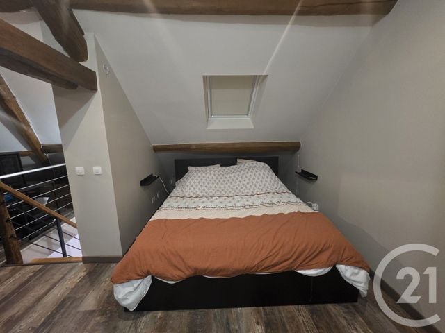 Appartement F3 &agrave; louer - 3 pi&egrave;ces - 75,82 m2 - Solers - 77 - ILE-DE-FRANCE