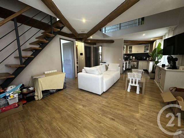 Appartement F3 &agrave; louer - 3 pi&egrave;ces - 75,82 m2 - Solers - 77 - ILE-DE-FRANCE