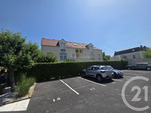 Appartement F1 &agrave; louer - 1 pi&egrave;ce - 28,13 m2 - Brie Comte Robert - 77 - ILE-DE-FRANCE