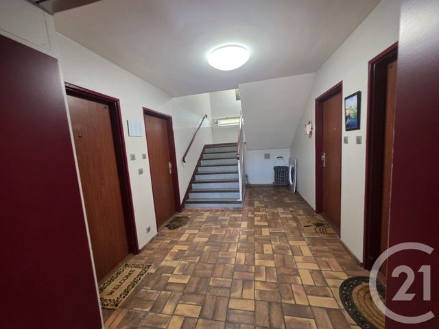 Appartement F1 &agrave; louer - 1 pi&egrave;ce - 28,13 m2 - Brie Comte Robert - 77 - ILE-DE-FRANCE