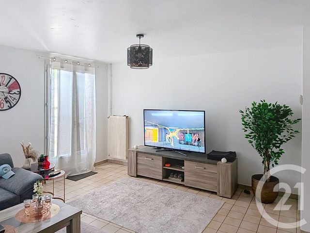 Maison &agrave; vendre - 5 pi&egrave;ces - 82,67 m2 - Brie Comte Robert - 77 - ILE-DE-FRANCE