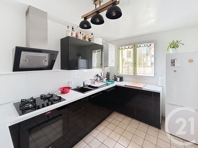 Maison &agrave; vendre - 5 pi&egrave;ces - 82,67 m2 - Brie Comte Robert - 77 - ILE-DE-FRANCE