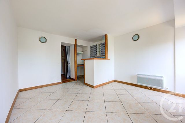Appartement Studio &agrave; vendre - 1 pi&egrave;ce - 29 m2 - Boussy St Antoine - 91 - ILE-DE-FRANCE