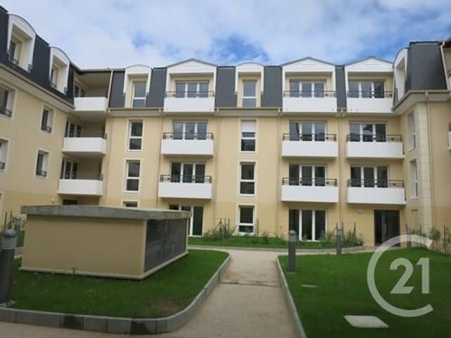 Appartement F3 &agrave; louer - 3 pi&egrave;ces - 54,14 m2 - Brie Comte Robert - 77 - ILE-DE-FRANCE