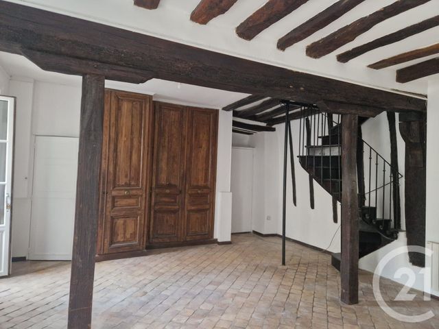 Maison &agrave; louer - 3 pi&egrave;ces - 74,85 m2 - Brie Comte Robert - 77 - ILE-DE-FRANCE