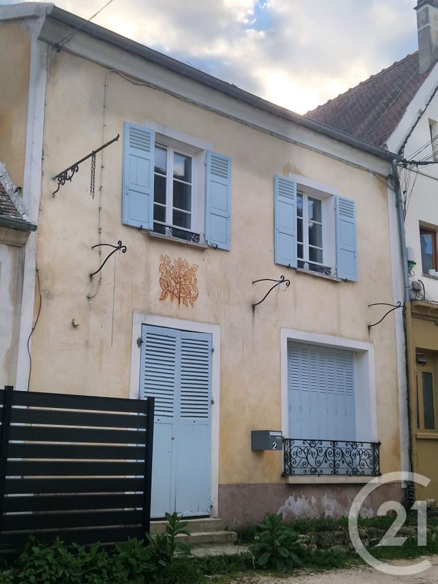Maison &agrave; louer - 3 pi&egrave;ces - 74,85 m2 - Brie Comte Robert - 77 - ILE-DE-FRANCE