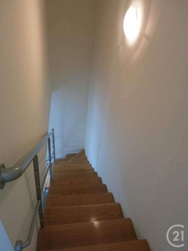 Appartement F3 &agrave; louer - 3 pi&egrave;ces - 50,45 m2 - Brie Comte Robert - 77 - ILE-DE-FRANCE