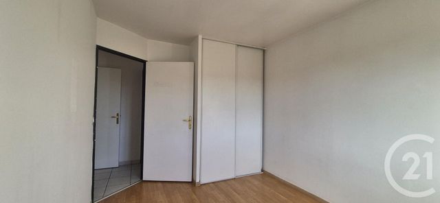 Appartement F3 &agrave; louer - 3 pi&egrave;ces - 57,95 m2 - Brie Comte Robert - 77 - ILE-DE-FRANCE