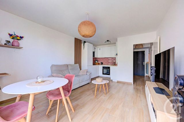 Appartement F2 &agrave; vendre - 2 pi&egrave;ces - 44,80 m2 - Ozoir La Ferriere - 77 - ILE-DE-FRANCE